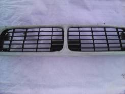 Решетка радиатора. Nissan Bluebird, EU14, HU14, HNU14, ENU14, SU14, QU14