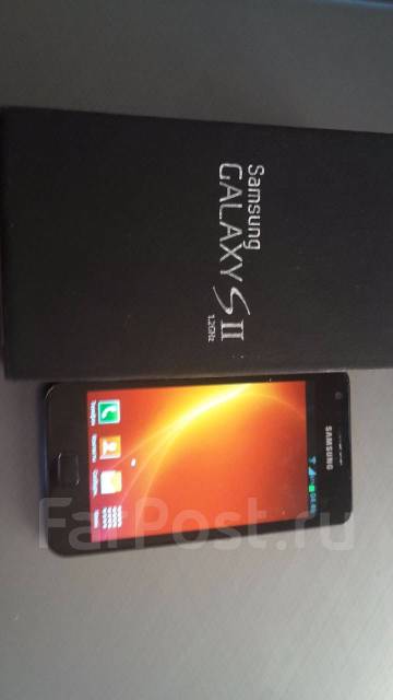 Samsung Galaxy S2 GT-i9100. / 