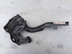 Крепление капота. Lexus GX460 Toyota Land Cruiser Prado, TRJ150, GRJ151, GRJ150 Двигатели: 1GRFE, 2TRFE