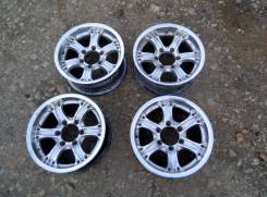 Mitsubishi. 7.0x16, 6x139.70, ET10