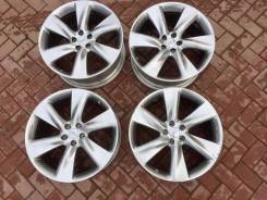 Enkei. 9.5x21, 5x114.30, ET50