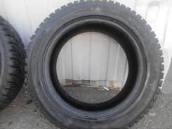 Nokian Hakkapeliitta 5. Зимние, шипованные, износ: 5%, 2 шт