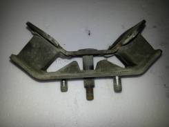 Подушка коробки передач. Subaru: Forester, Legacy, Impreza, Outback, Exiga Двигатели: EJ202, EJ203, EJ205, EJ201, EJ206, EJ20C, EJ253, EJ254, EZ30D, E...