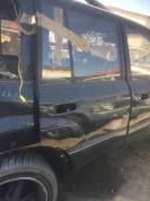 Форточка двери. Lexus LX470
