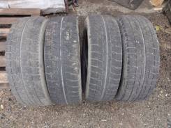 Bridgestone Blizzak Revo2. Зимние, без шипов, износ: 30%, 4 шт