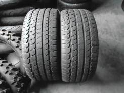Kumho I'Zen KW27. Всесезонные, 2015 год, износ: 10%, 2 шт