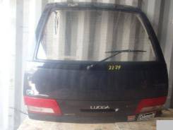 Дверь багажника. Toyota Estima Lucida