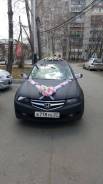 Украшения на машину.
