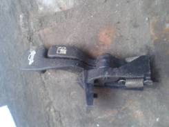 Ручка открывания бензобака. Toyota Vista, SV50, AZV55, ZZV50, AZV50, SV55 Двигатели: 3SFSE, D4, 1ZZFE, 1AZFSE, 3SFE