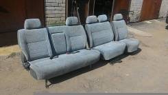 Интерьер. Toyota Granvia