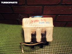 Бачок стеклоомывателя. Suzuki Jimny, JB33W, JB43W Suzuki Jimny Wide, JB33W, JB43W Двигатели: G13B, M13A