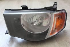 Фара. Mitsubishi L200