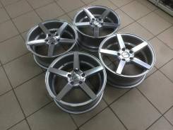 Vossen. 7.0x16, 5x100.00, ET40, ЦО 73,1 мм.