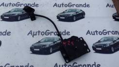 Крепление запасного колеса. Toyota Wish, ZGE20G, ZGE20W, ZGE25, ZGE25G, ZGE25W, ZGE20
