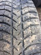 Bridgestone Ice Cruiser 5000. Зимние, шипованные, износ: 30%, 1 шт