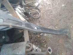 Решетка под дворники. Toyota Vista Ardeo, SV50, SV55, ZZV50, AZV50, AZV55 Toyota Vista, SV50, AZV55, ZZV50, AZV50, SV55 Двигатели: 3SFE, 1AZFSE, 3SFSE...