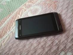 Nokia N8. Б/у