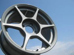 Buddy Club P1. 7.5/8.5x16", 4x114.30, ET22/37