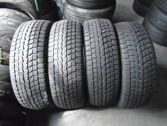 Dunlop Grandtrek SJ6. Зимние, без шипов, 2011 год, износ: 10%, 4 шт