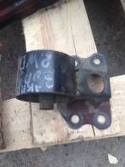 Подушка коробки передач. Nissan Largo, VW30 Двигатели: CD20ETI, CD20TI