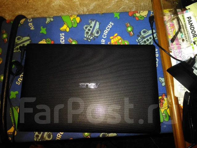 Asus X201E. 11.6", 1 100����, ��� 2048 ��, ���� 320���, WiFi: 1, ����������� �� 2��. ����
