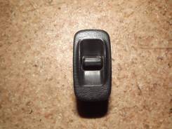Кнопка стеклоподъемника. Toyota: Corona, Estima Emina, Caldina, Estima Lucida, Corolla Levin, Sprinter Trueno, Corolla, Carina E, Previa, Estima Двига...