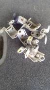 Крепление боковой двери. Mazda Demio, DY3W, DY5W
