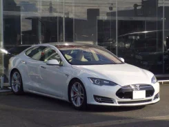 Tesla Model S. ��������, ������, �������������, 17����. ��, �/�. ��� �����
