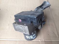 Блок abs. Toyota Hiace Regius, KCH40G, KCH40W Двигатель 1KZTE