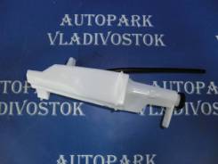 Расширительный бачок. Nissan March, K13, NK13, E12, HE12, NE12 Nissan Note, HE12, E12, NE12 Двигатели: HR15DE, HR16DE, HR12DE, HR12DDR