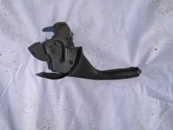 Ручка ручника. Toyota: WiLL VS, Allex, Corolla Axio, Avensis, Matrix, Corolla Fielder, Corolla, Corolla Runx Двигатели: 1NZFE, 1ZZFE, 2ZZGE, 2C, 2NZFE...
