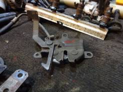 Замок капота. Toyota Camry, CV40, CV43, SV40, SV41, SV42, SV43 Двигатели: 3CT, 3SFE, 4SFE