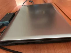 Asus N73SV. 17.3", ��� 6 ��, ���� 1 700���, WiFi, Bluetooth, ����������� �� 2��. ����