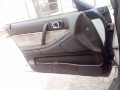 Дверь боковая. Toyota Crown, GS131H, GS131