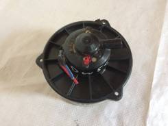 Мотор печки. Mazda Demio, DW3W, DW5W Mazda Bongo Brawny, SD5AT, SR59V, SREAV, SD2AM, SR5AV, SR2AM, SRE9W, SD89T, SD29T, SR89V, SD59M, SRSAV, SREAM, SD...