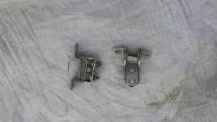 Крепление боковой двери. Toyota Vista Ardeo, AZV55G, SV50, SV55, SV55G, ZZV50G, SV50G, ZZV50, AZV50, AZV55, AZV50G Двигатели: 1AZFSE, 1ZZFE, 3SFE, 3SF...