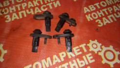 Датчик открытия двери, концевик двери. Toyota Avensis, ADT250, ADT251, AZT250, AZT250L, AZT250W, AZT251, AZT251L, AZT251W, CDT250, ZZT250, ZZT251, ZZT...