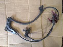 Датчик abs. Toyota Ipsum, SXM10, SXM15, CXM10 Toyota Nadia, ACN15, SXN15, ACN10, SXN10 Toyota Gaia, SXM10, CXM10, ACM10, ACM15, SXM15 Toyota Picnic, S...