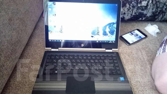 HP Pavilion. 15", 1,6����, ��� 4 ��, WiFi: 1, Bluetooth: 1, ����������� �� 5��. ����