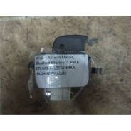 Кнопка стеклоподъемника. Nissan X-Trail, T30 Nissan Bluebird Sylphy Nissan Almera Classic, B10 Nissan Almera Двигатель QG16