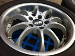 Momo WRS. 7.0x17, 5x114.30, ET38, ЦО 73,0 мм.