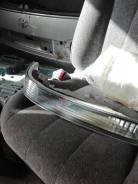 Поворотник. Toyota Hiace, KZH106W Двигатель 1KZTE