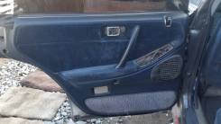 Обшивка двери. Toyota Crown, GS131, GS131H, JZS131, LS131, LS131H, MS135, MS137, MS137X