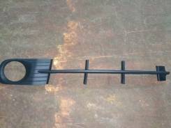 Ободок противотуманной фары. Toyota Allion, ZZT245, ZZT240, NZT240, AZT240 Toyota Premio, ZZT240, AZT240, NZT240, ZZT245 Двигатели: 1NZFE, 1AZFSE, 1ZZ...
