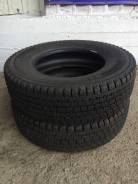 Bridgestone Blizzak Revo 969. Всесезонные, 2010 год, износ: 10%, 2 шт