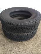Bridgestone Blizzak W965. Всесезонные, износ: 10%, 2 шт