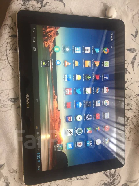 Huawei MediaPad 10 FHD ����