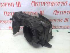 Корпус моторчика печки. Nissan AD, VGY11, WHNY11, VY11, WPY11, VENY11, WFY11, VFY11, VHNY11, VEY11 Nissan Wingroad, VGY11, VFY11, VY11, WPY11, VHNY11...