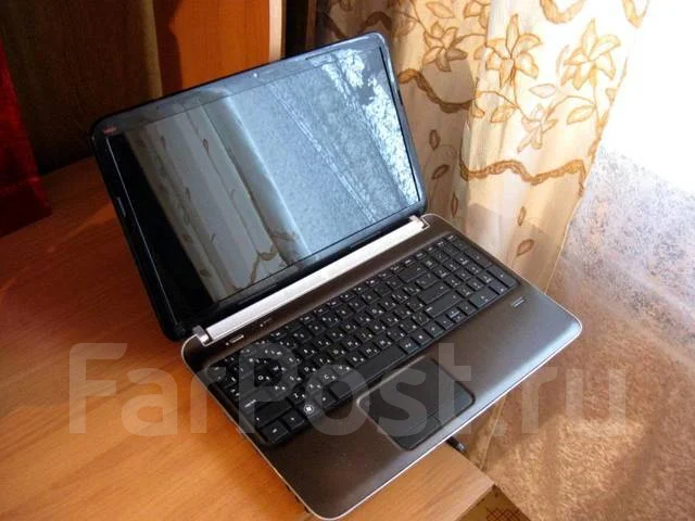 HP Pavilion dv6-6077er. 15.6", 2,9����, ��� 6 ��, ���� 160���, WiFi: 1, Bluetooth: 1, ����������� �� 2��. ����