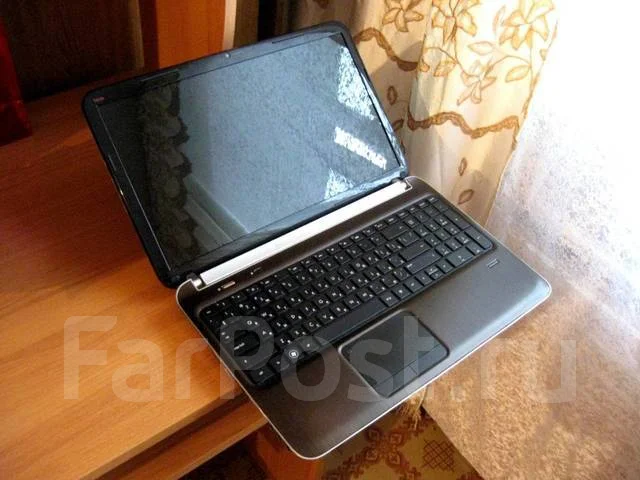 HP Pavilion dv6-6077er. 15.6", 2,9����, ��� 6 ��, ���� 160���, WiFi: 1, Bluetooth: 1, ����������� �� 2��. ����